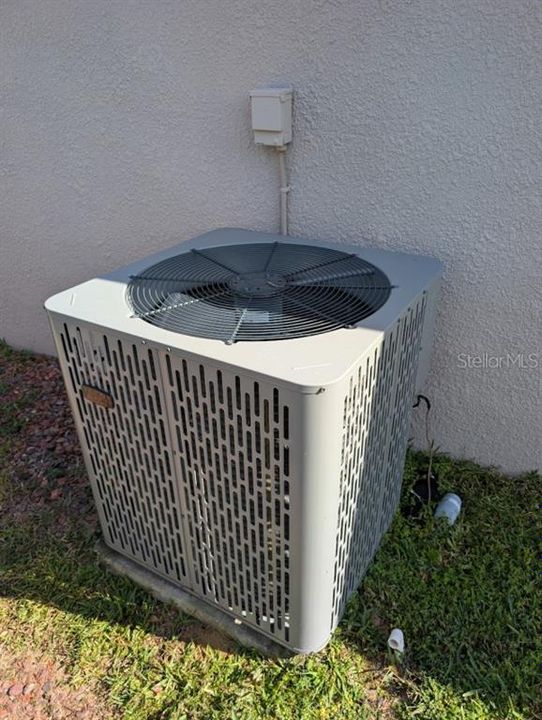 For Sale: $379,000 (3 beds, 2 baths, 1500 Square Feet)