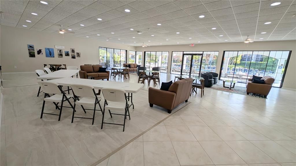 待售: $135,000 (1 贝兹, 1 浴室, 675 平方英尺)