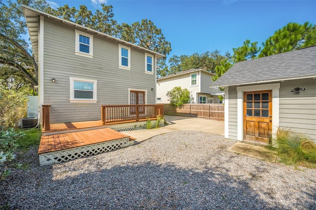 На продажу: $699,900 (3 спален, 2 ванн, 1940 Квадратных фут)