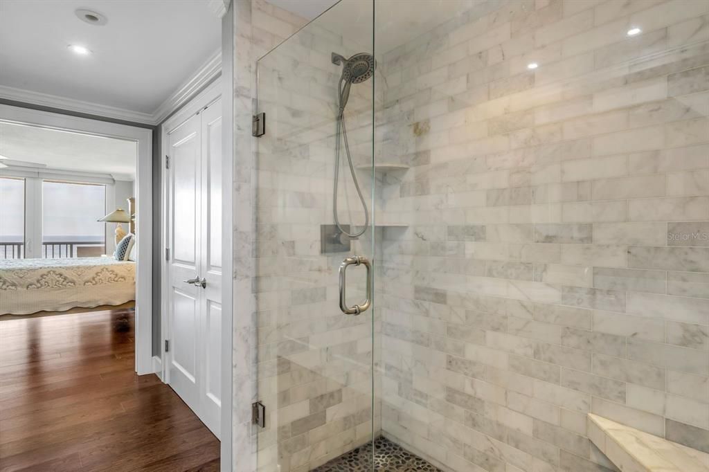 Active With Contract: $1,100,000 (2 beds, 2 baths, 1489 Square Feet)