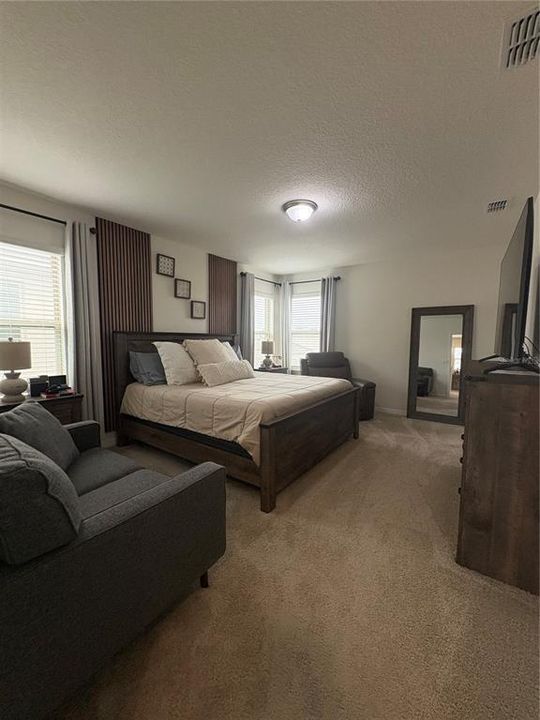 En Renta: $3,550 (4 camas, 3 baños, 2472 Pies cuadrados)