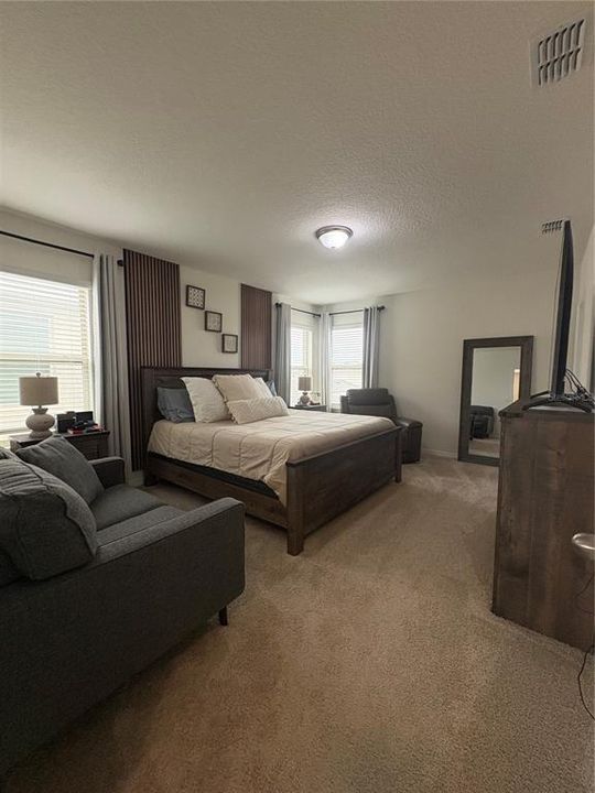 En Renta: $3,550 (4 camas, 3 baños, 2472 Pies cuadrados)