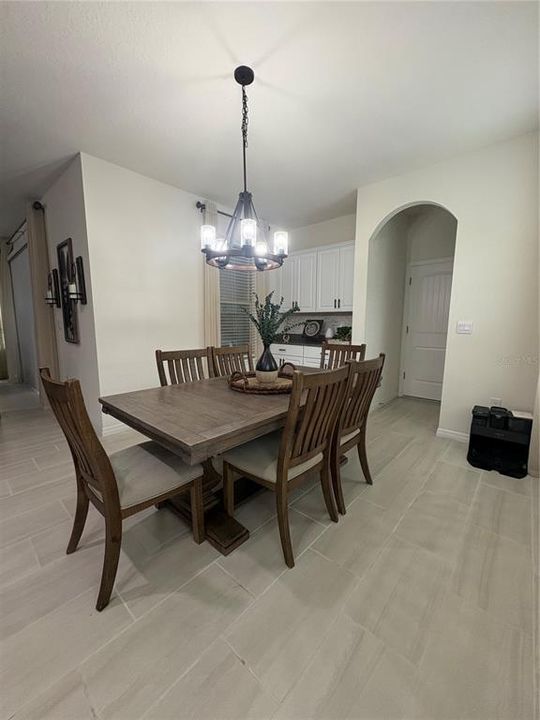 En Renta: $3,550 (4 camas, 3 baños, 2472 Pies cuadrados)