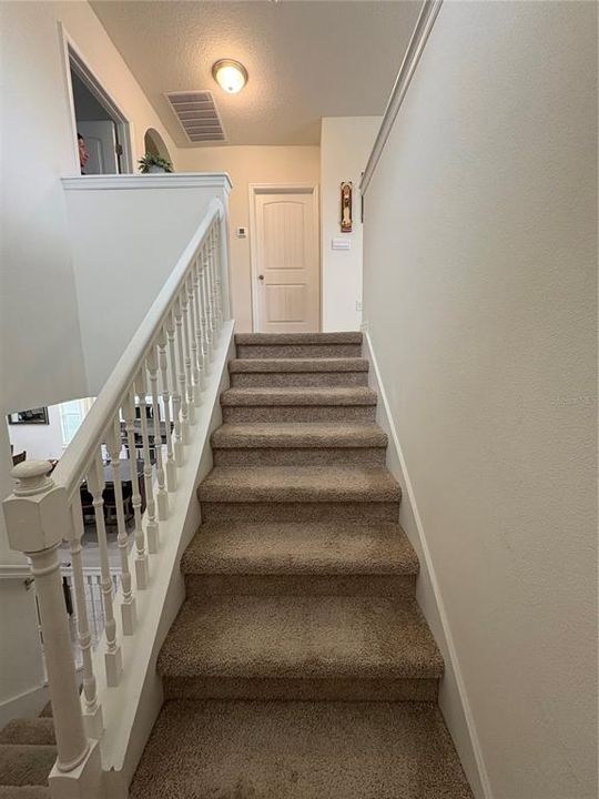 En Renta: $3,550 (4 camas, 3 baños, 2472 Pies cuadrados)