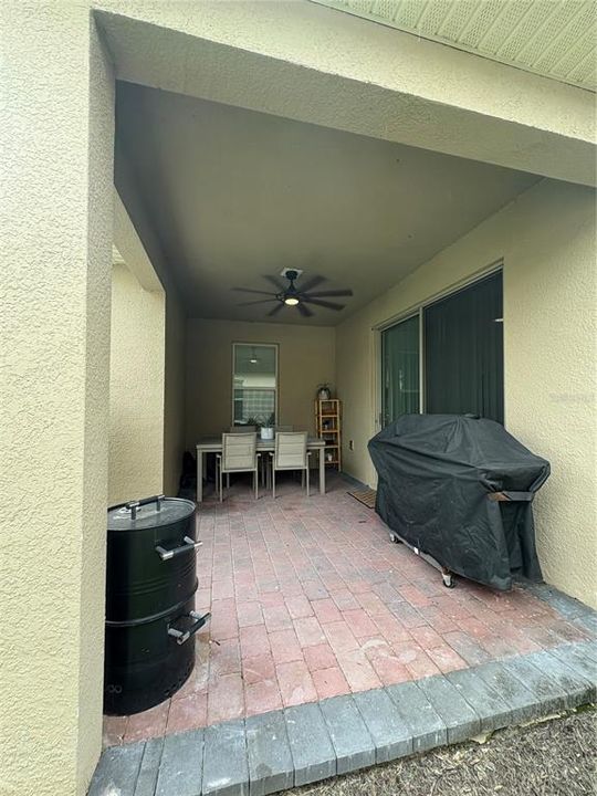 En Renta: $3,550 (4 camas, 3 baños, 2472 Pies cuadrados)