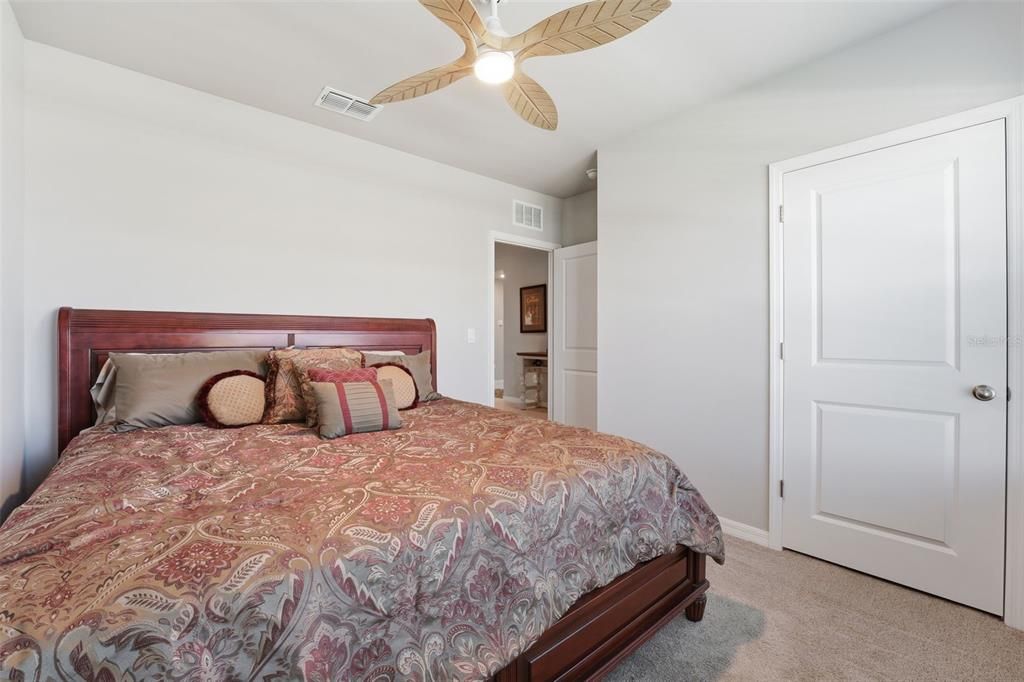 Active With Contract: $300,000 (4 beds, 2 baths, 1822 Square Feet)