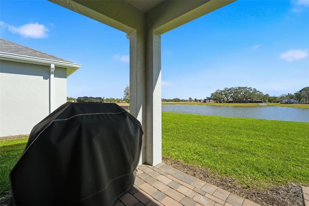 Active With Contract: $300,000 (4 beds, 2 baths, 1822 Square Feet)