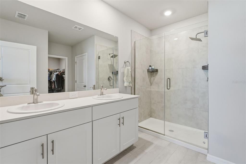 Active With Contract: $300,000 (4 beds, 2 baths, 1822 Square Feet)