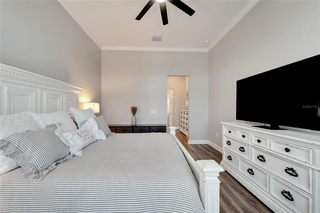 For Sale: $875,000 (4 beds, 3 baths, 3000 Square Feet)