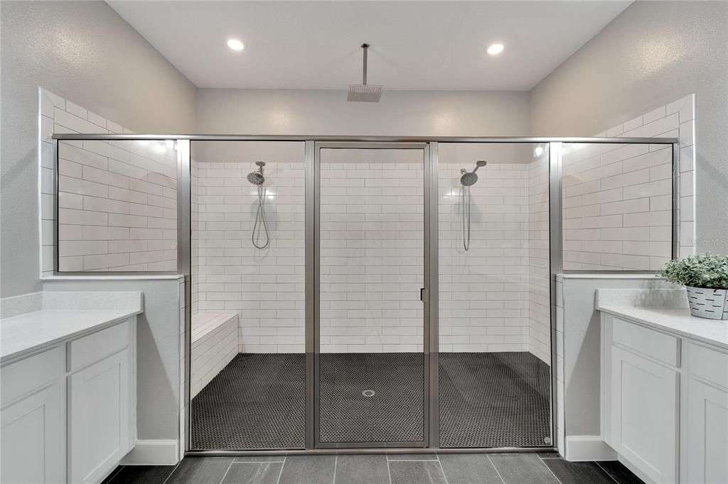 For Sale: $875,000 (4 beds, 3 baths, 3000 Square Feet)