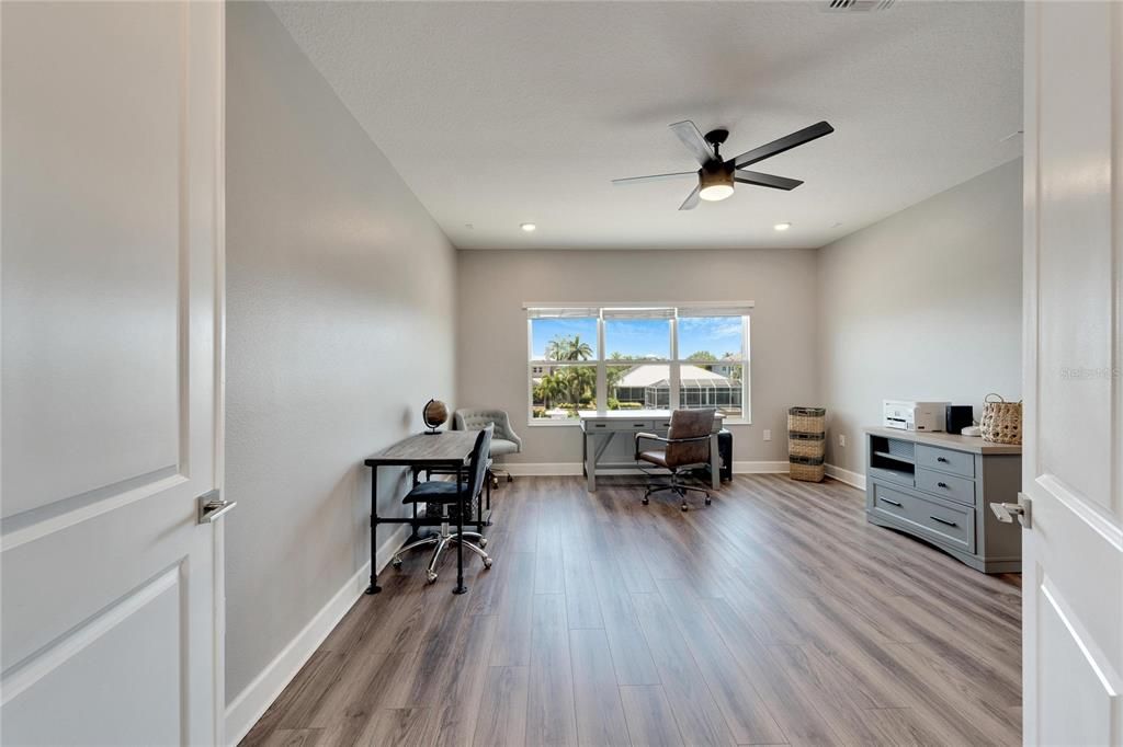 For Sale: $875,000 (4 beds, 3 baths, 3000 Square Feet)