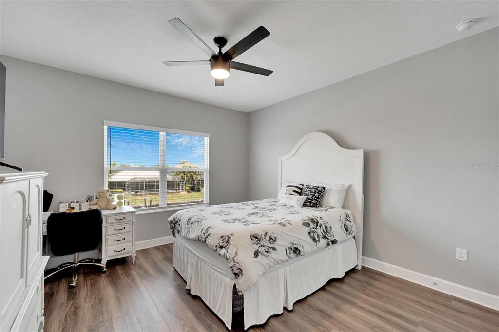 For Sale: $875,000 (4 beds, 3 baths, 3000 Square Feet)