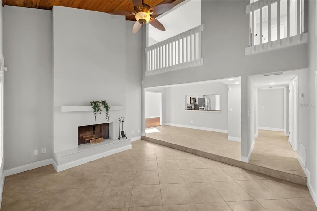 待售: $578,000 (4 贝兹, 2 浴室, 2268 平方英尺)