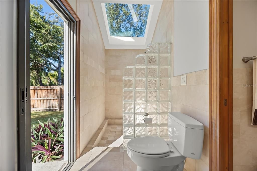 待售: $578,000 (4 贝兹, 2 浴室, 2268 平方英尺)