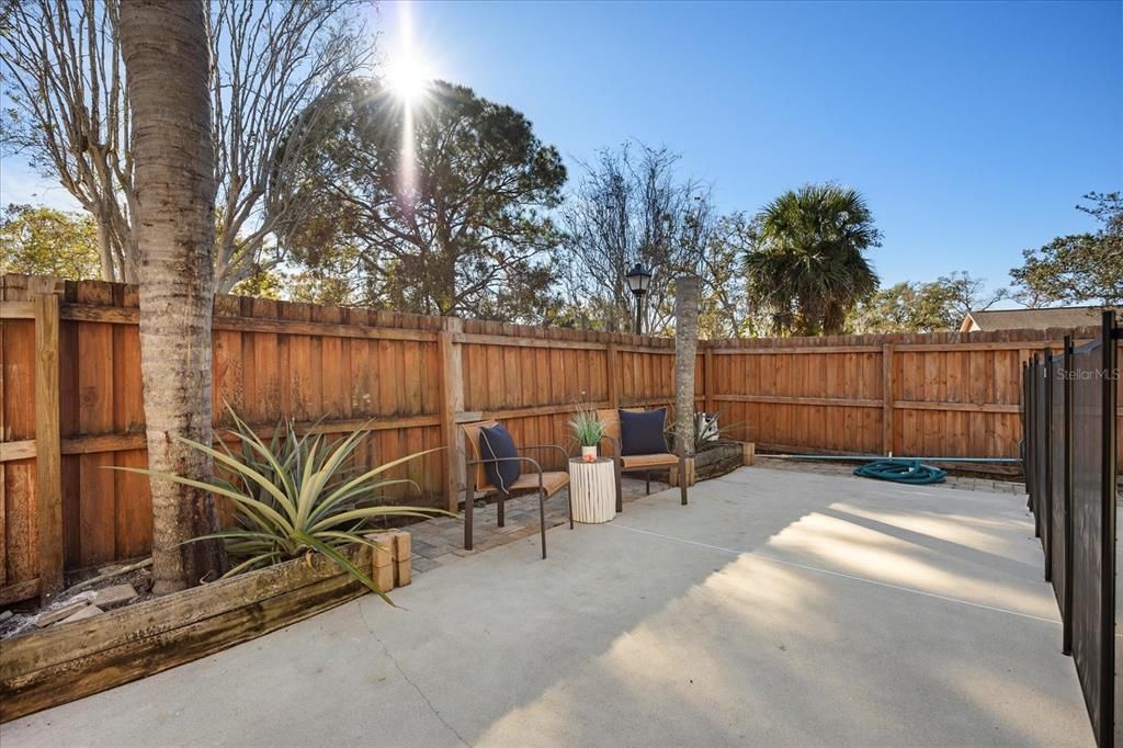 待售: $578,000 (4 贝兹, 2 浴室, 2268 平方英尺)