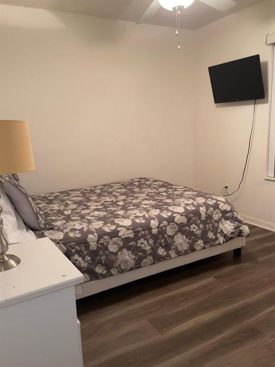 For Rent: $3,500 (5 beds, 3 baths, 2351 Square Feet)