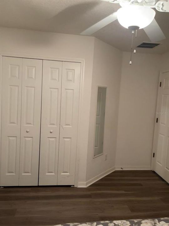 For Rent: $3,500 (5 beds, 3 baths, 2351 Square Feet)