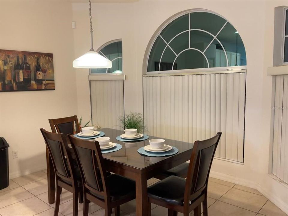 For Rent: $3,500 (5 beds, 3 baths, 2351 Square Feet)