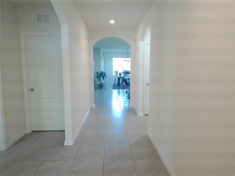 待售: $314,000 (3 贝兹, 2 浴室, 1725 平方英尺)