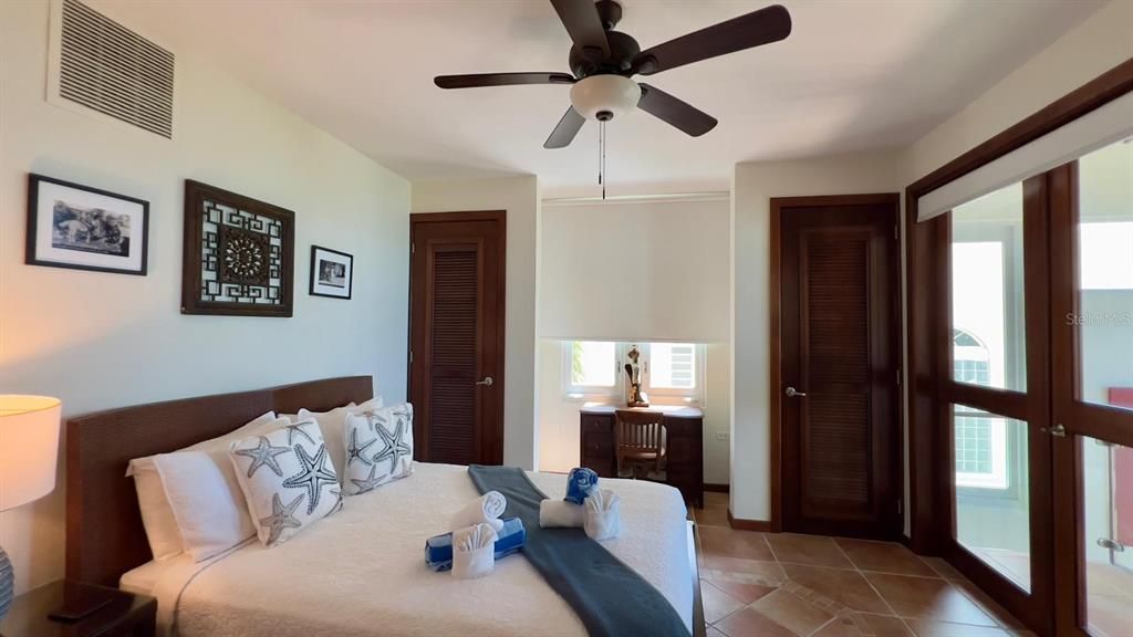 待售: $3,900,000 (7 贝兹, 6 浴室, 4553 平方英尺)