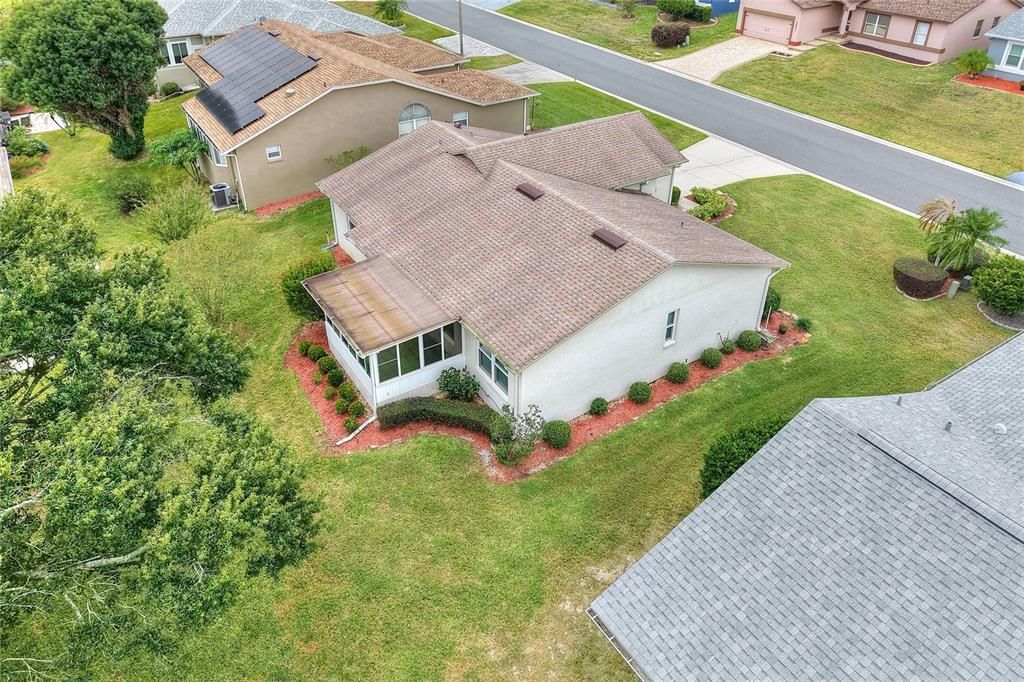 Под контрактом: $273,500 (2 спален, 2 ванн, 1348 Квадратных фут)