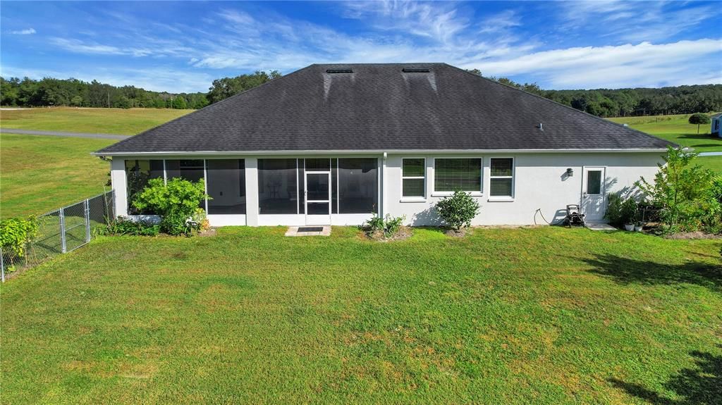 En Venta: $675,000 (4 camas, 3 baños, 2622 Pies cuadrados)