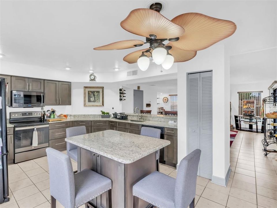 For Sale: $634,000 (3 beds, 2 baths, 2332 Square Feet)