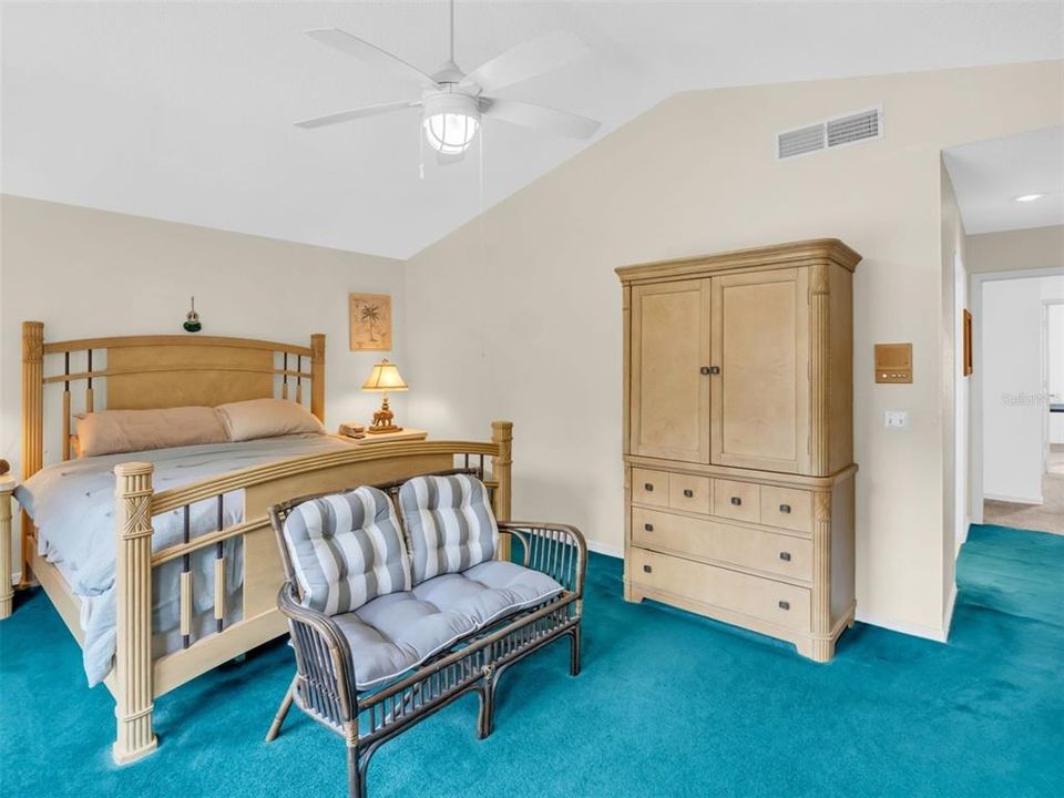 For Sale: $634,000 (3 beds, 2 baths, 2332 Square Feet)