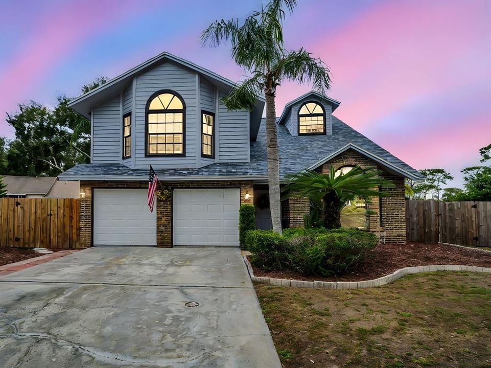 For Sale: $634,000 (3 beds, 2 baths, 2332 Square Feet)