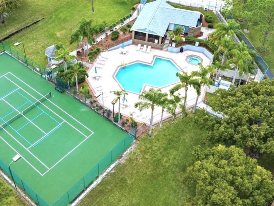 For Sale: $634,000 (3 beds, 2 baths, 2332 Square Feet)