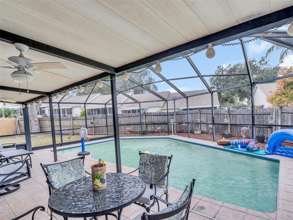 For Sale: $634,000 (3 beds, 2 baths, 2332 Square Feet)