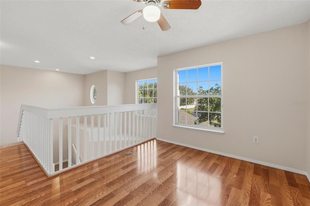 For Sale: $425,000 (4 beds, 2 baths, 1929 Square Feet)