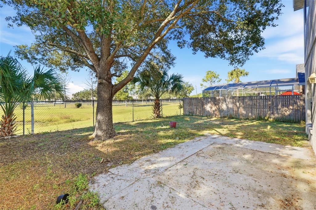 For Sale: $425,000 (4 beds, 2 baths, 1929 Square Feet)