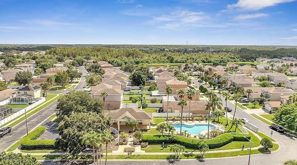 For Sale: $425,000 (4 beds, 2 baths, 1929 Square Feet)