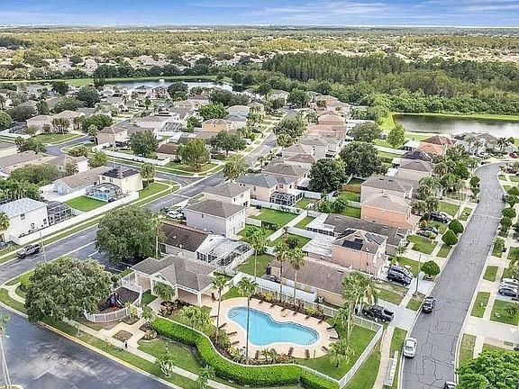 For Sale: $425,000 (4 beds, 2 baths, 1929 Square Feet)