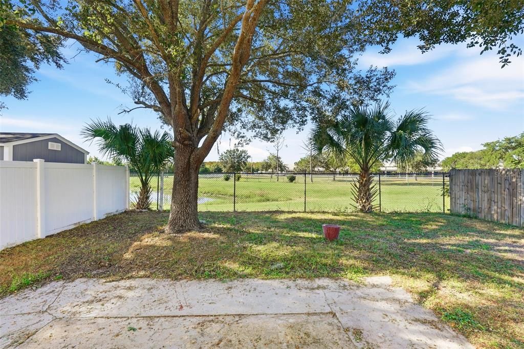 For Sale: $425,000 (4 beds, 2 baths, 1929 Square Feet)