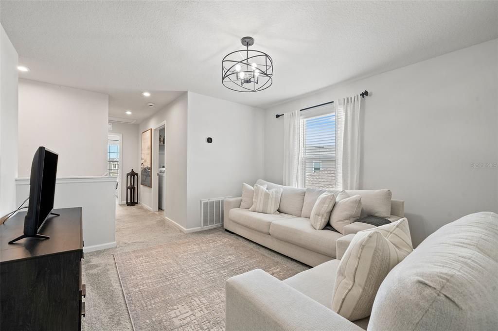 For Rent: $2,800 (4 beds, 2 baths, 2046 Square Feet)