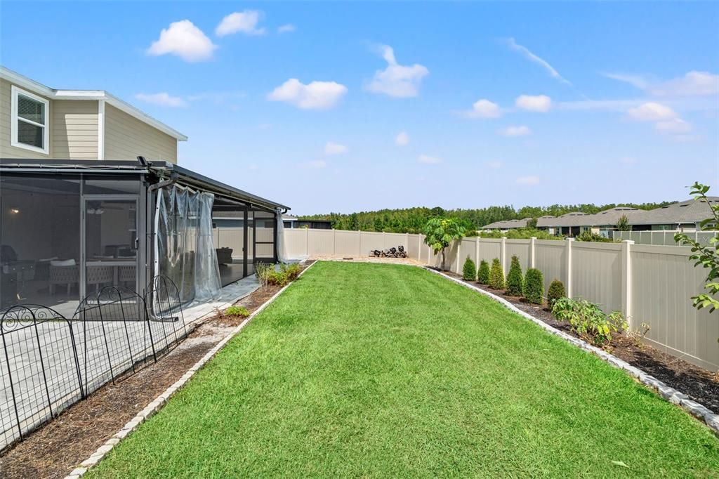 For Rent: $2,800 (4 beds, 2 baths, 2046 Square Feet)