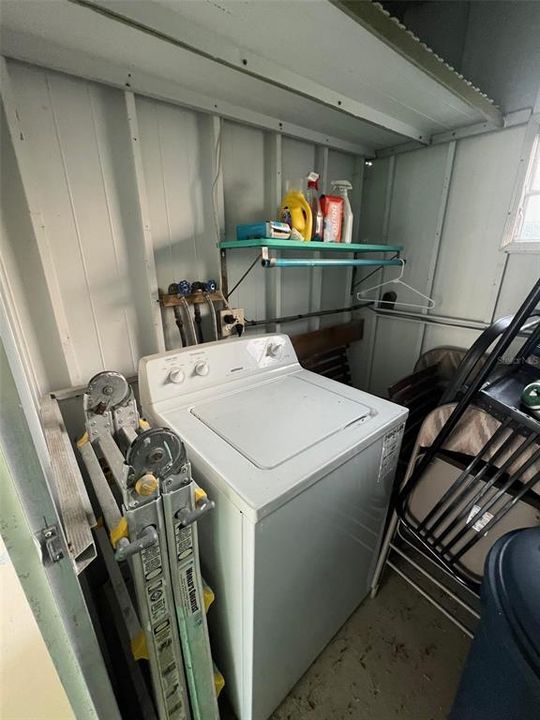 На продажу: $109,500 (2 спален, 2 ванн, 740 Квадратных фут)