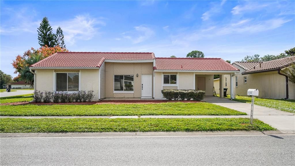 出租: $2,200 (2 贝兹, 2 浴室, 1268 平方英尺)