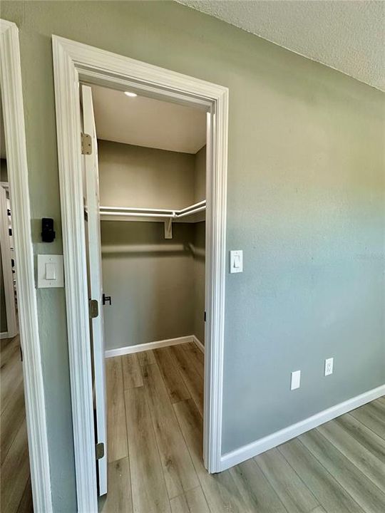 В аренду: $1,800 (2 спален, 2 ванн, 811 Квадратных фут)