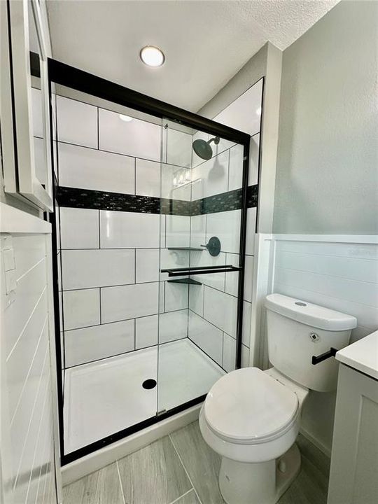 В аренду: $1,800 (2 спален, 2 ванн, 811 Квадратных фут)