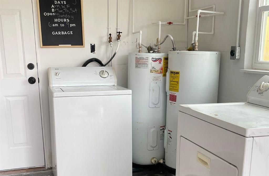 出租: $1,100 (1 贝兹, 1 浴室, 414 平方英尺)