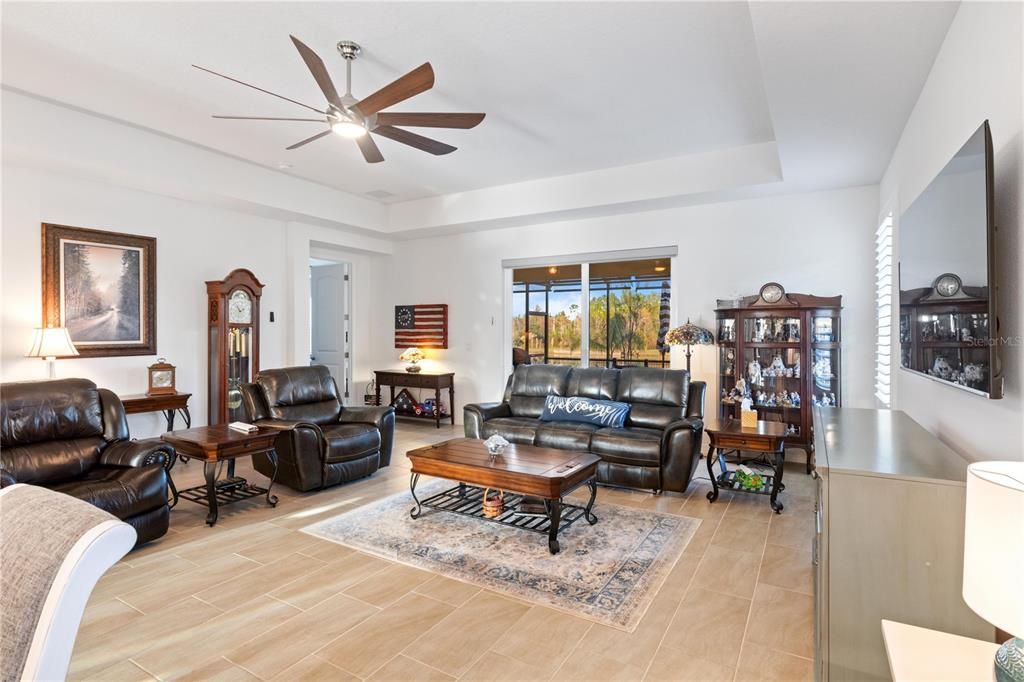 На продажу: $499,700 (3 спален, 2 ванн, 2238 Квадратных фут)