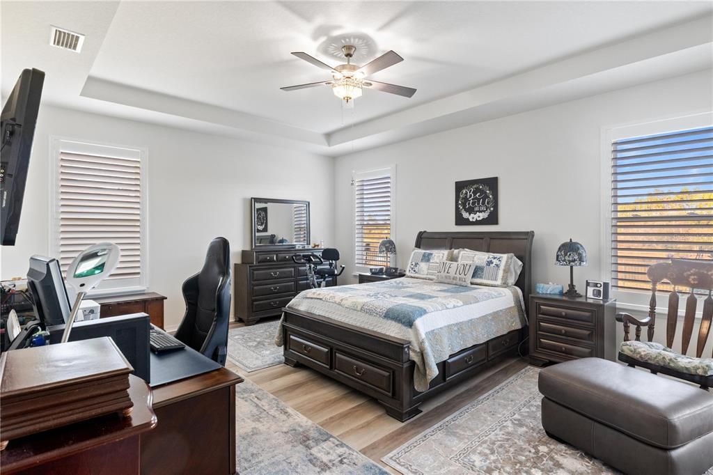 На продажу: $499,700 (3 спален, 2 ванн, 2238 Квадратных фут)