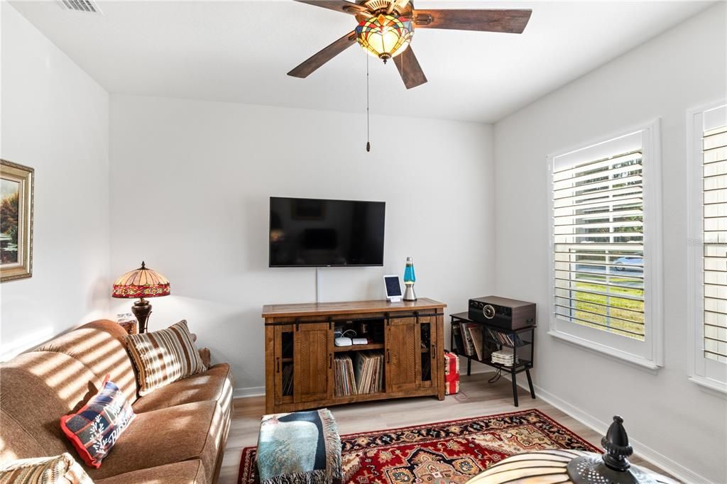 На продажу: $499,700 (3 спален, 2 ванн, 2238 Квадратных фут)