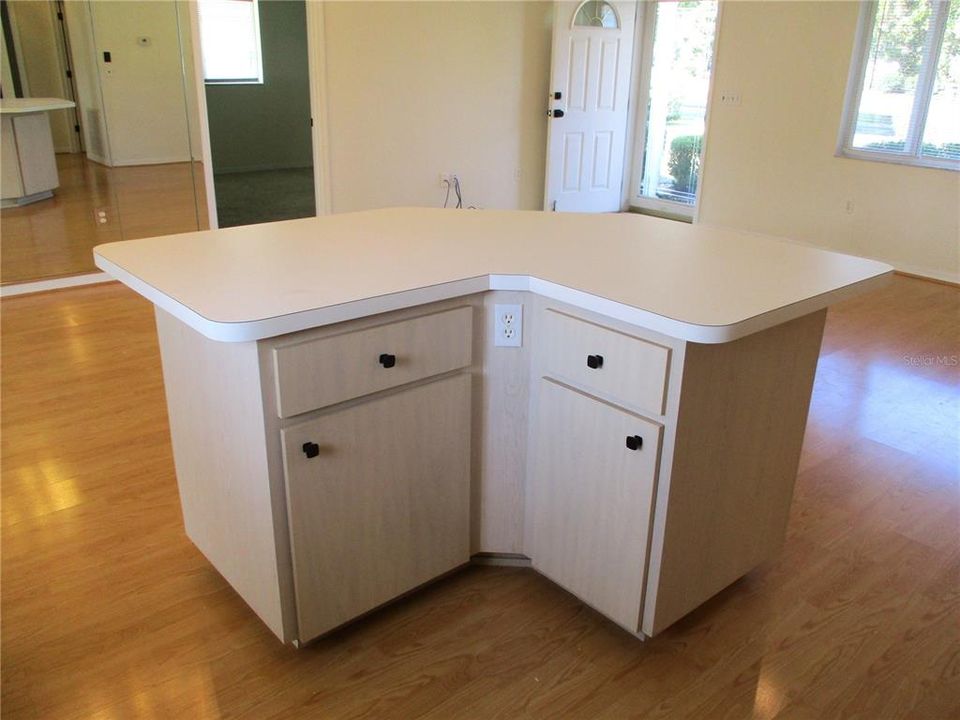 En Venta: $200,000 (2 camas, 2 baños, 1248 Pies cuadrados)