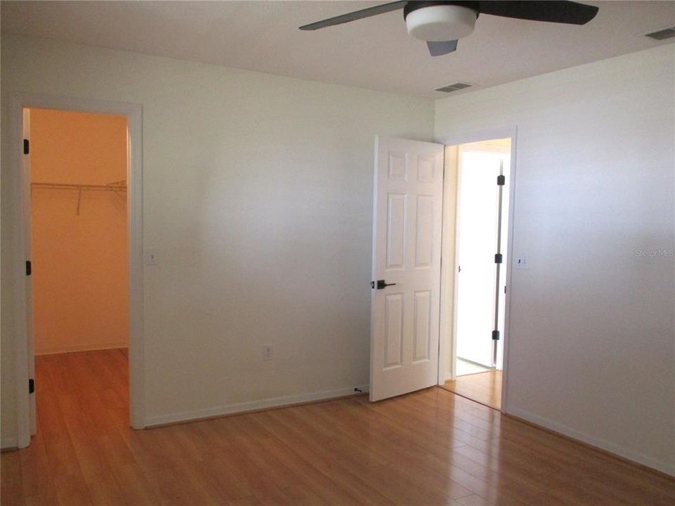 En Venta: $200,000 (2 camas, 2 baños, 1248 Pies cuadrados)