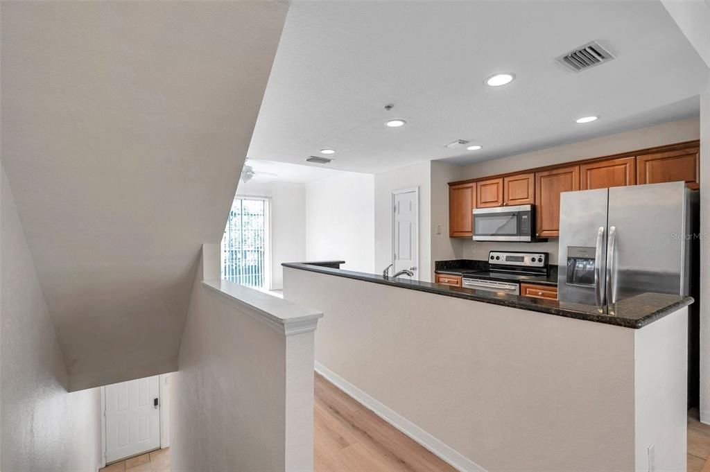 For Sale: $399,900 (2 beds, 2 baths, 1349 Square Feet)