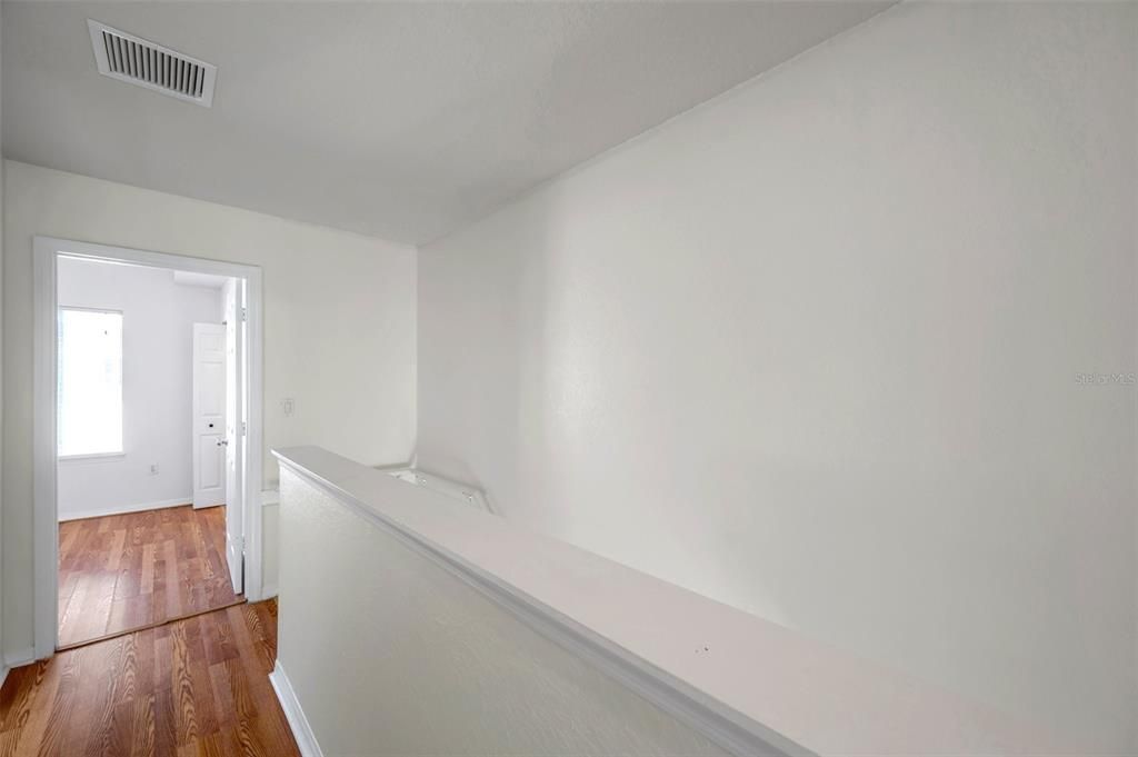 For Sale: $399,900 (2 beds, 2 baths, 1349 Square Feet)